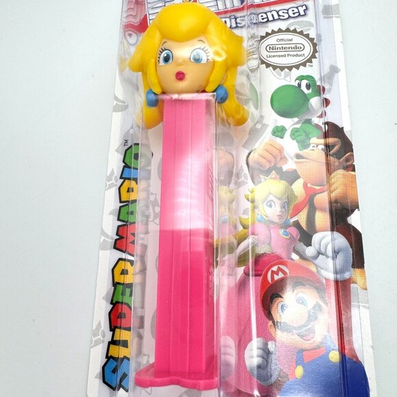 Super Mario Bros. Pez Candy Dispenser 4 pc Set Mario Luigi Princess Peach Yoshi - Picture 10 of 10